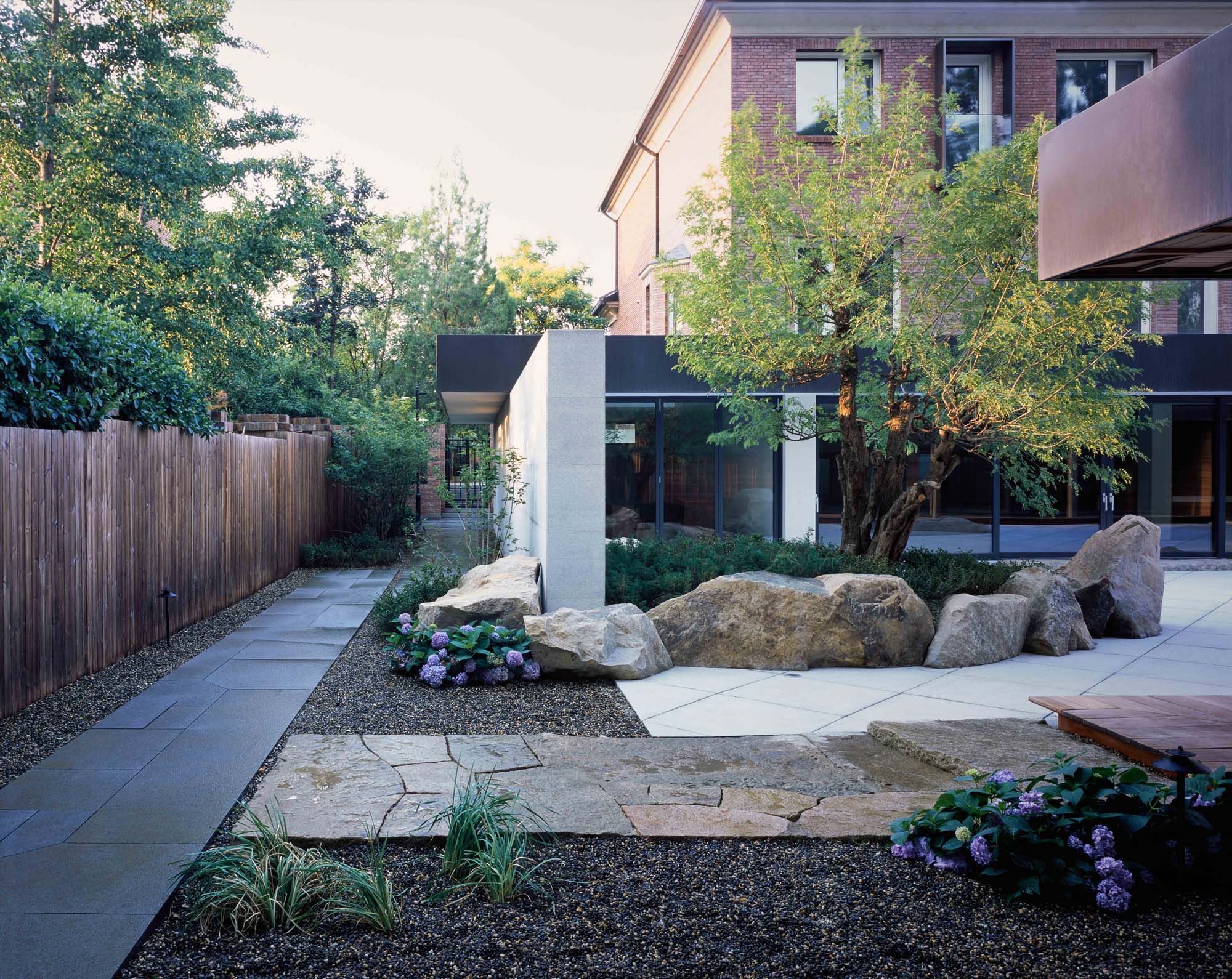 北京晴翠园185号庭院工程